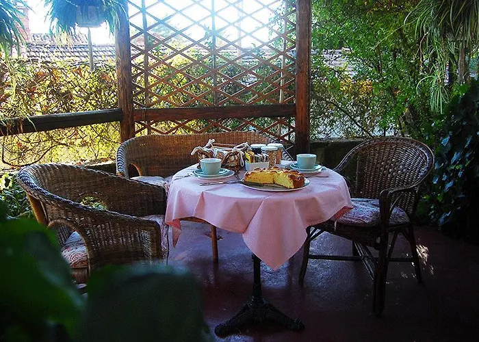 Bed & Breakfast Le Camelie 3*